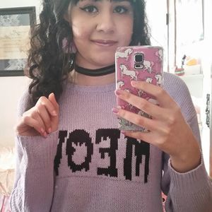 Meet your Posher, Emily